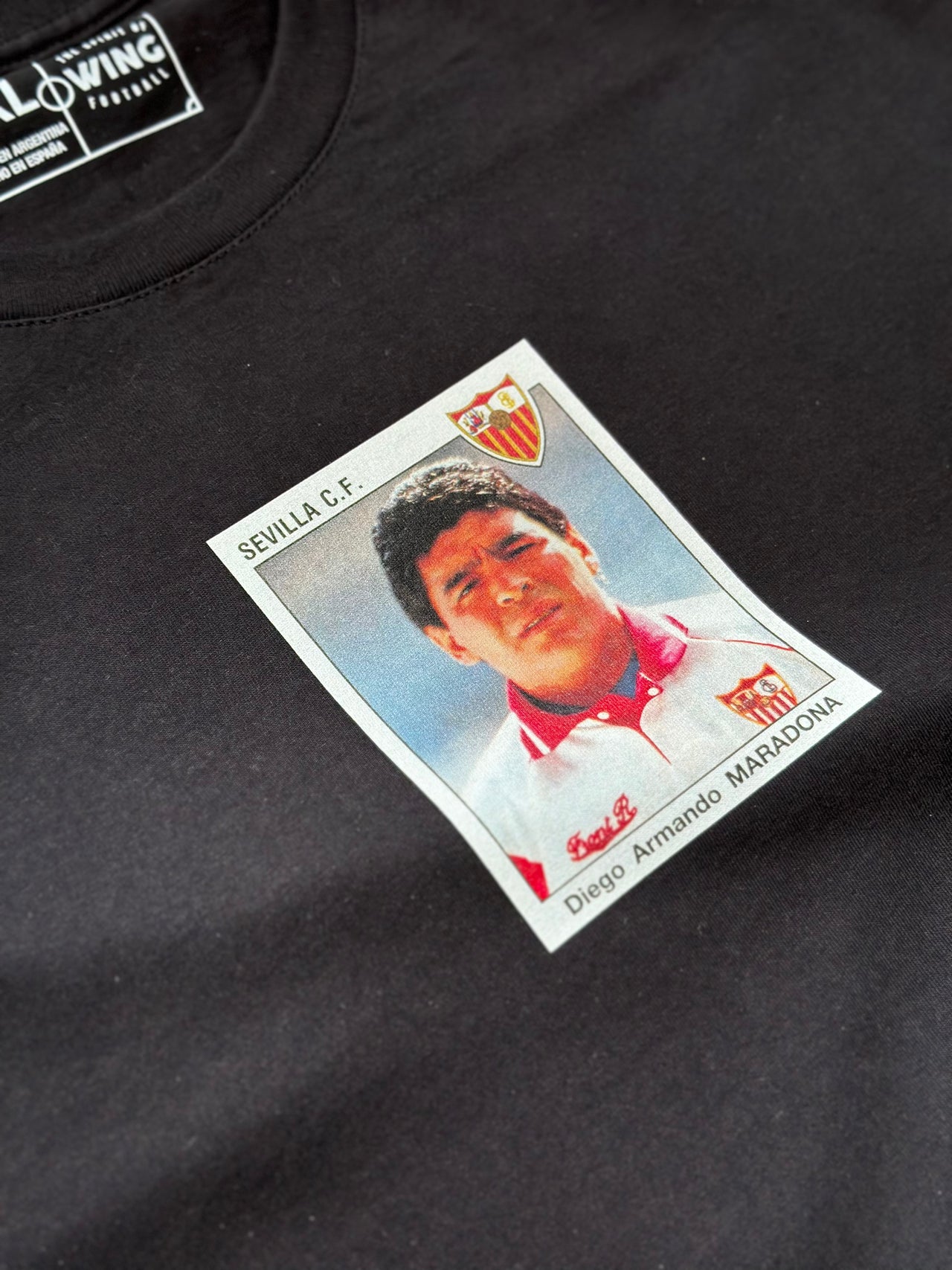 Camiseta Figurita de oro